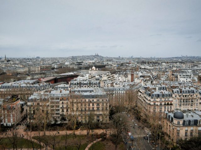 Comment organiser un week-end en famille à Paris sans stress ? Suivez ces étapes clés